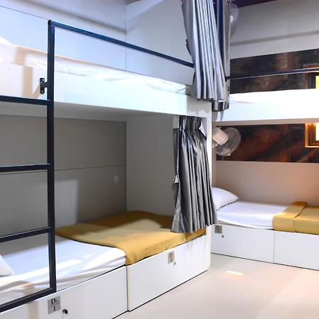 Hotel Prasad Nx Mumbai Kültér fotó